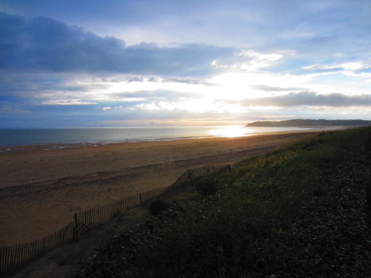Location Barneville-Carteret à 100m de la plage Saint-Jean-de-la-Rivière Exterior foto